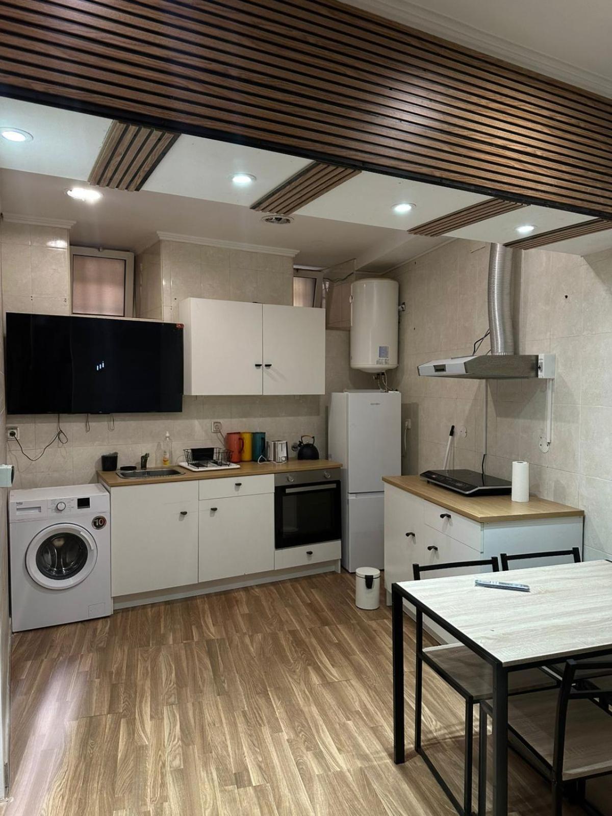 Sn-Hostel Сетубал Екстериор снимка